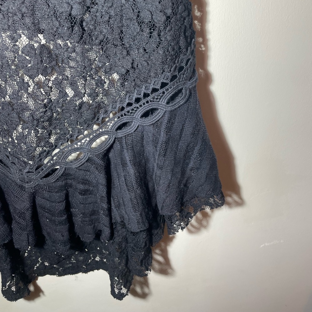 Free people “dark bloom” lace top open back rare - Picture 8 of 11